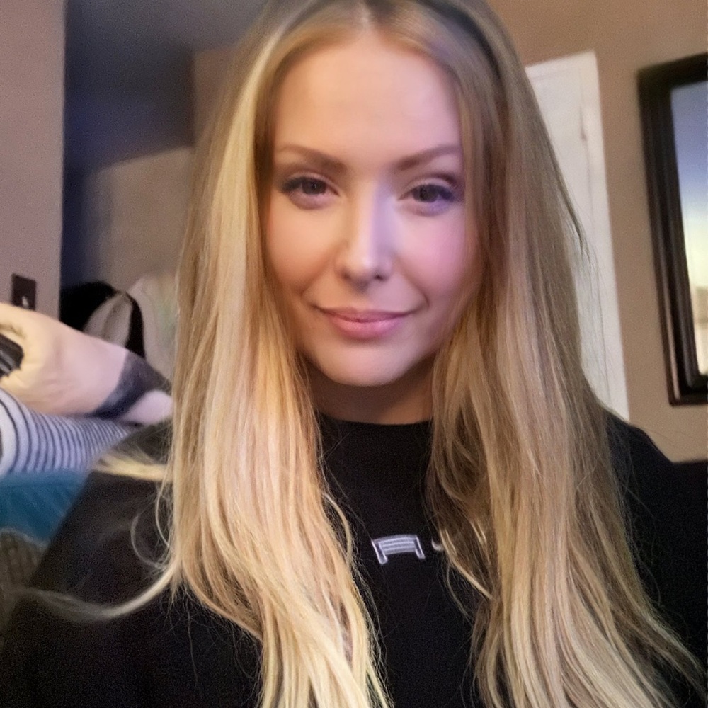Meet your Posher, Jennifer